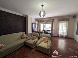 UNA HABITACIÓN LIBRE PARA ESTUDIANTES CON WIFI photo 0