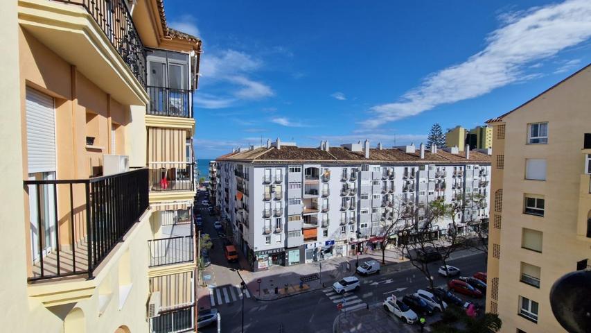 Amplio piso de 4 dormitorios a 200 metros del Paseo Marítimo de Fuengirola photo 0