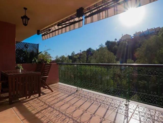 APARTAMENTO EN EXCELENTE ESTADO, TERRAZA CON VISTAS + PATIO, EN TORREBLANCA - FUENGIROLA photo 0