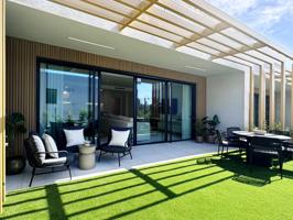 CHALET de 4 DORM y ENTREGA INMEDIATA! en Mijas Costa, jardín, terrazas, PISCINA!! a PASOS de la PLAYA!!! photo 0