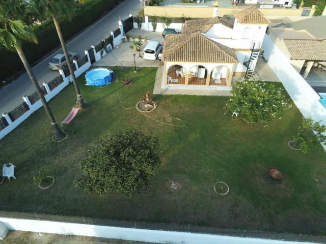 CHALET EN LA ZONA DE LA JARA! photo 0