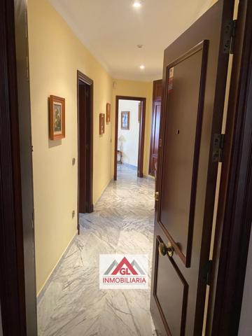 AMPLIA VIVIENDA EN ALQUILER ANUAL photo 0