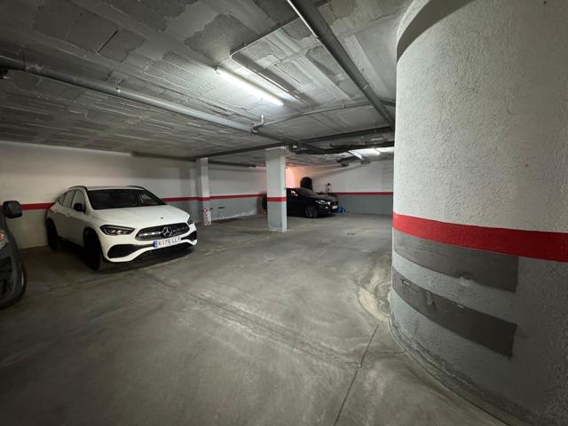 plaza de parking en venta en Santiago Rusiñol photo 0
