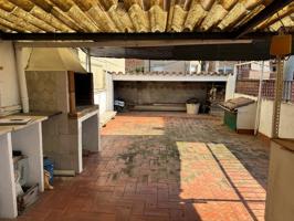 Casa en zona centrica de Gava photo 0