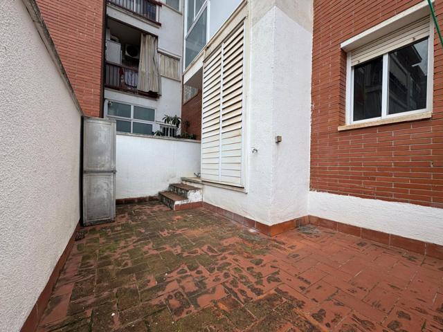 Piso de tres habitaciones en Torrente Ballester photo 0