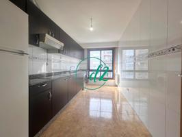 SE VENDE: PISO COMPLETAMENTE EXTERIOR EN A VALENZÁ. REF 1367 photo 0