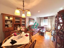 SE VENDE AMPLIO DUPLEX CON PLAZA DE GARAJE EN A VALENZA. REF 1414 photo 0