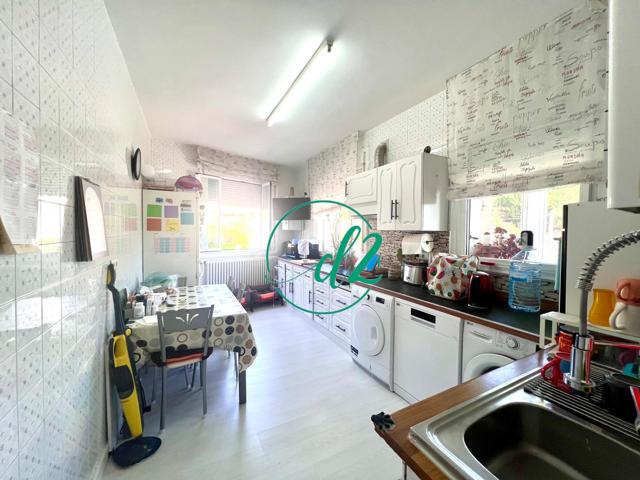 SE VENDE CASA CON AMPLIA TERRAZA Y PARCELA EN O PEREIRO DE AGUIAR.REF1424 photo 0