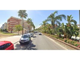 Terreno de 2821 m2, en venta situado en Avenida Juan Carlos I, Estepona, Malaga photo 0