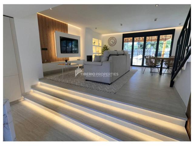 Exclusiva Villa de Lujo a Solo 5 Minutos de la Playa photo 0