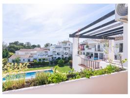 Apartamento en venta en El Paraíso-Atalaya-Benamara photo 0