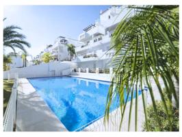 Exclusiva Vivienda con Terraza y Garaje en Complejo Residencial de Lujo – A 5 Minutos de la Playa y del Centro photo 0