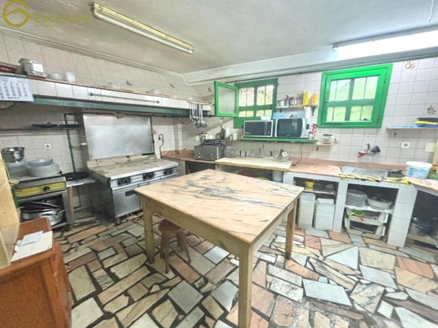 RESTAURANTE DE REFERENCIA EN LA MEJOR ZONA DE REFERENCIA DE LUANCO photo 0