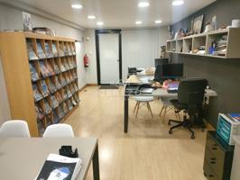 VENTA O ALQUILER - CALLE EASO photo 0