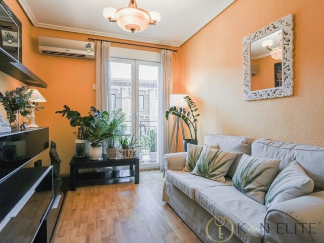 Piso En venta en Arapiles, Madrid photo 0