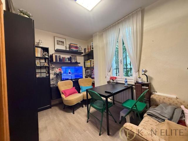 Piso En venta en Almagro, Madrid photo 0