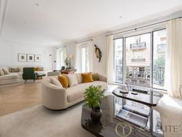 Piso En venta en Recoletos, Madrid photo 0