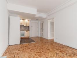 Piso En venta en Trafalgar, Madrid photo 0