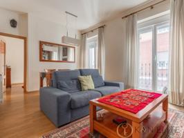 Piso En venta en Ríos Rosas - Nuevos Ministerios, Madrid photo 0