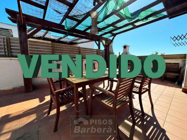 Duplex en venta en Barberà del Vallès photo 0