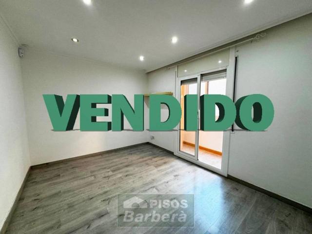 Pisos Barbera vende en exclusiva piso en  el centro de Barberà del Vallès cerca de la estación photo 0