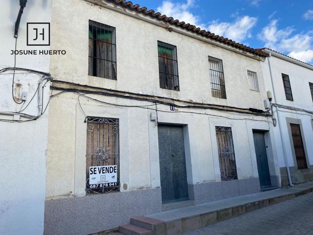 Casa de pueblo, en el centro de Esparragosa de la Serena (Badajoz) photo 0