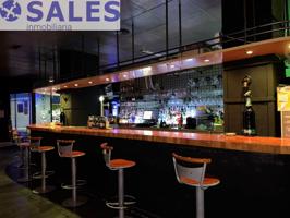 Se vende Pub en Patraix con licencia vigente y completamente equipado photo 0