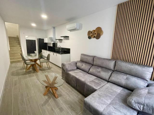 Exclusiva casa de obra nueva en el centro de Benicarló – Moderna, luminosa y lista para entrar photo 0