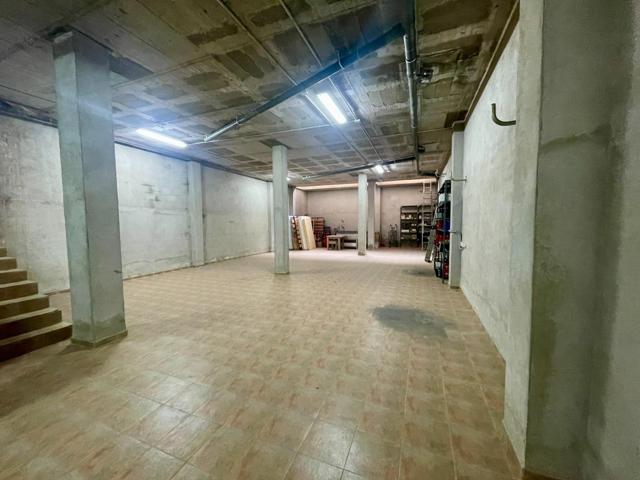 Amplio almacén de 245 m² en Benicarló – Espacio versátil con oficina y gran capacidad photo 0
