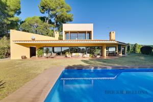 Impresionante villa con piscina y vistas al mar en Sant Andreu de Llavaneres: photo 0