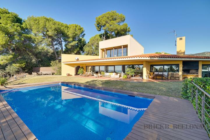 Impresionante villa con piscina y vistas al mar en Sant Andreu de Llavaneres: photo 0