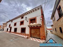 Casa De Pueblo en venta en La Muela de 1484 m2 photo 0