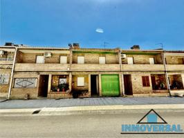 Casa - Chalet en venta en Mequinenza de 174 m2 photo 0