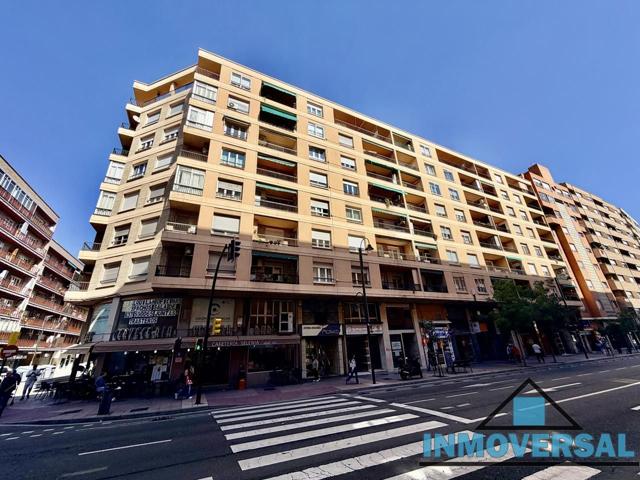 Piso en venta en Zaragoza de 88 m2 photo 0