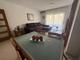 Piso en venta en Girona de 132 m2 photo 0