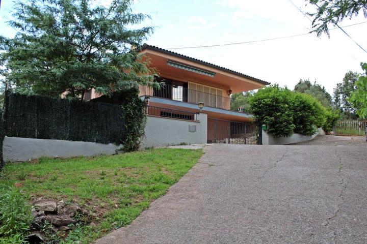 Casa - Chalet en venta en Quart de 292 m2 photo 0