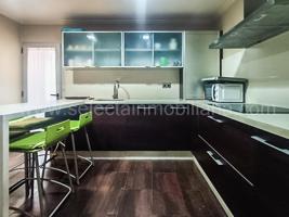 Piso en Eduardo Pondal photo 0