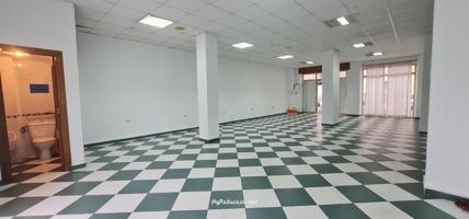Local en alquiler en Campus de la Salud-Palacio de los Deportes photo 0