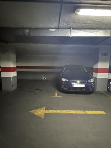Venta de 2 cocheras en Parking San Antón 72 photo 0