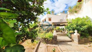 Villa En venta en Santa Cruz de Tenerife photo 0