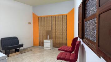 Villa En venta en Arico photo 0