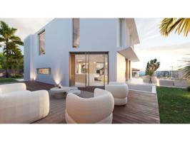 SE VENDE Exclusiva Villa de Lujo con Vistas al Mar, Amplios Espacios y Piscina Climatizada. ¡Tu Retiro de Ensueño te Es photo 0