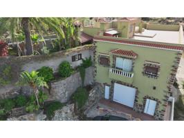 EXCLUSIVA PROPIEDAD EN VENTA, CASA CON TERRENO, CUEVA Y VISTAS EN LA ZARZA, FASNIA. Oportunidad única! photo 0