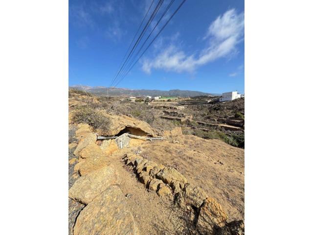 Terreno rústico residual de 540 m² en venta en Arico – Excelente ubicación y entorno natural photo 0
