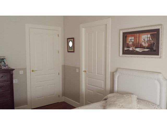 Vivienda reformada de 228m con garaje y trastero photo 0