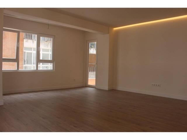 Piso en venta en Santa Marina-La Paz(06004) photo 0