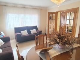 Villa En venta en Salt photo 0