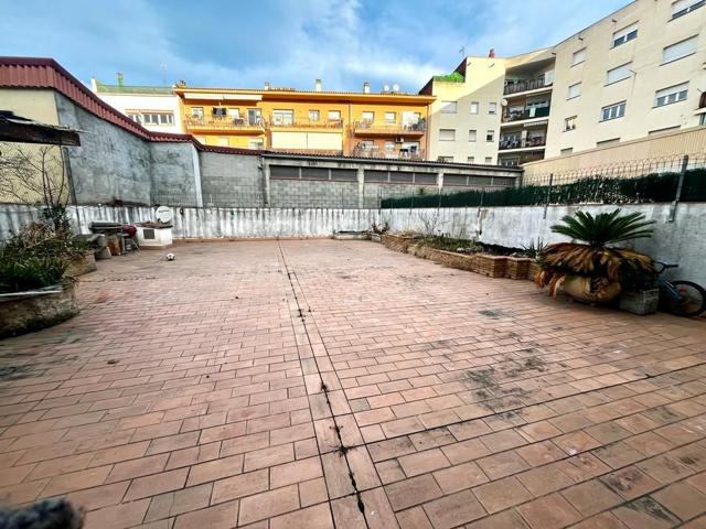 Piso En venta en Girona photo 0