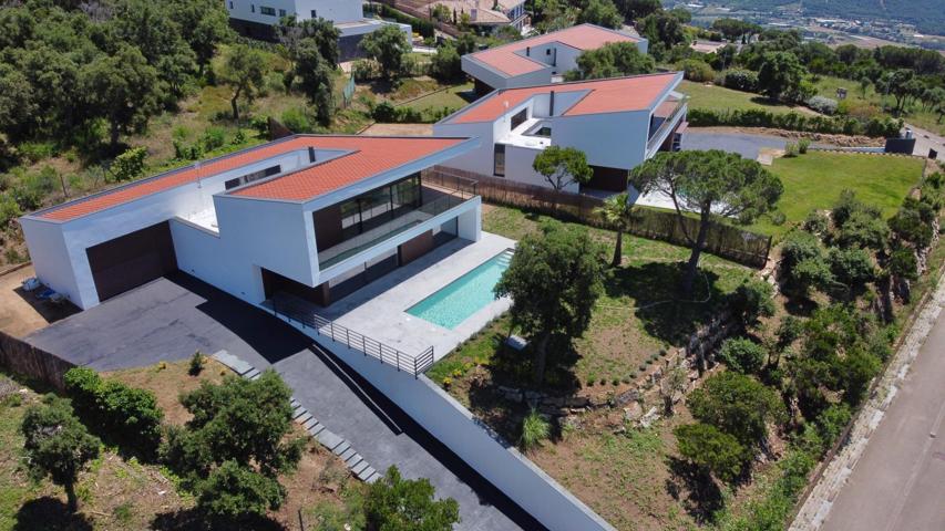 chalet de obra nueva en venta en Castell d'aro photo 0