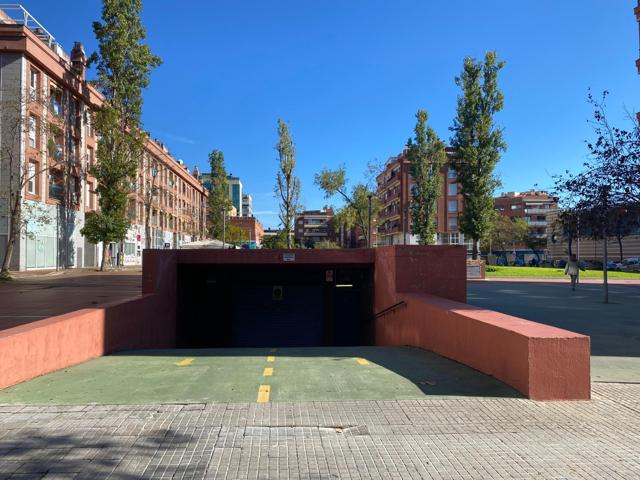 Parking en venta en Zona Esportiva photo 0